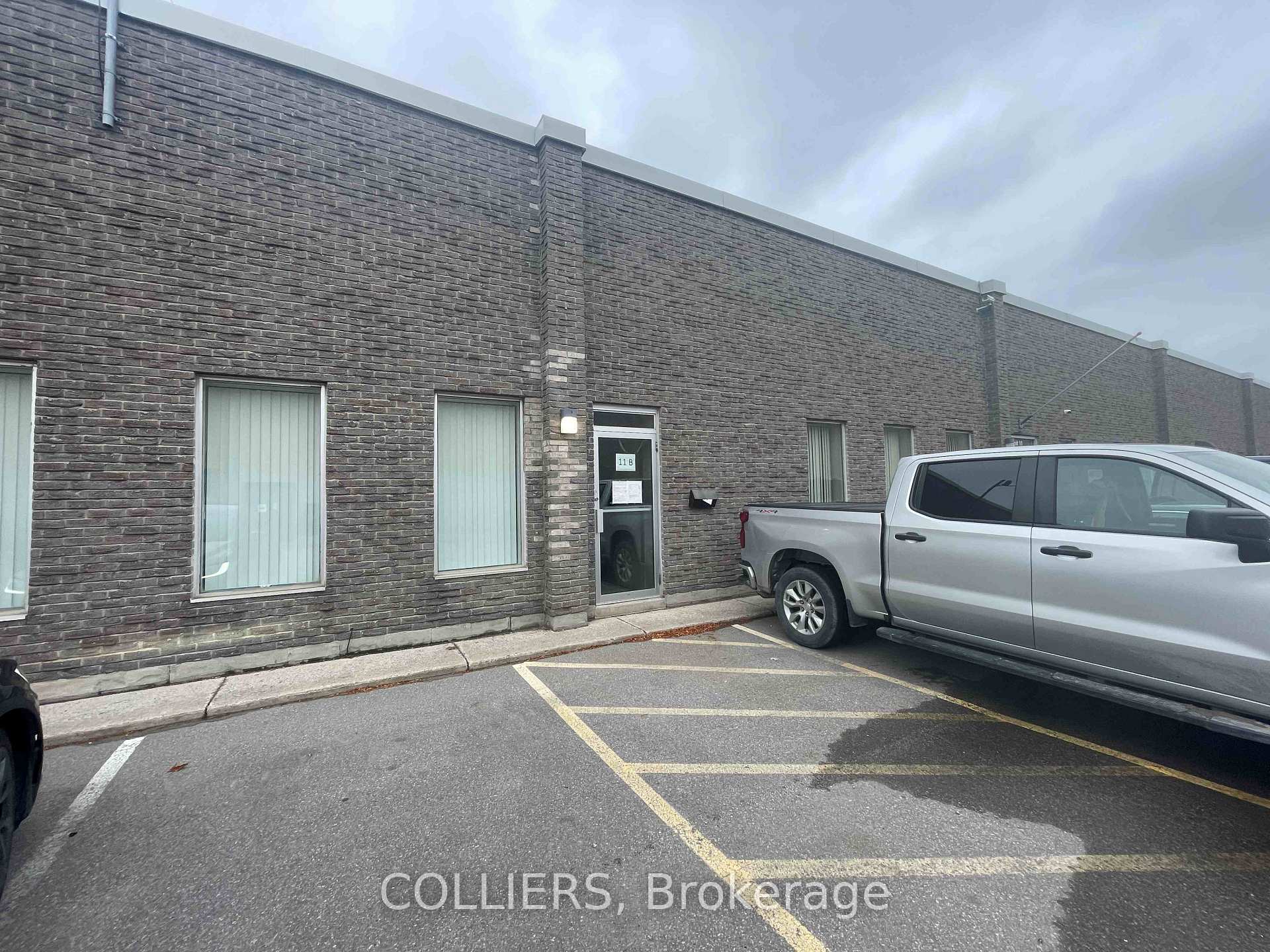 475 Edward Avenue 11B, Richmond Hill, ON L4C 5E5