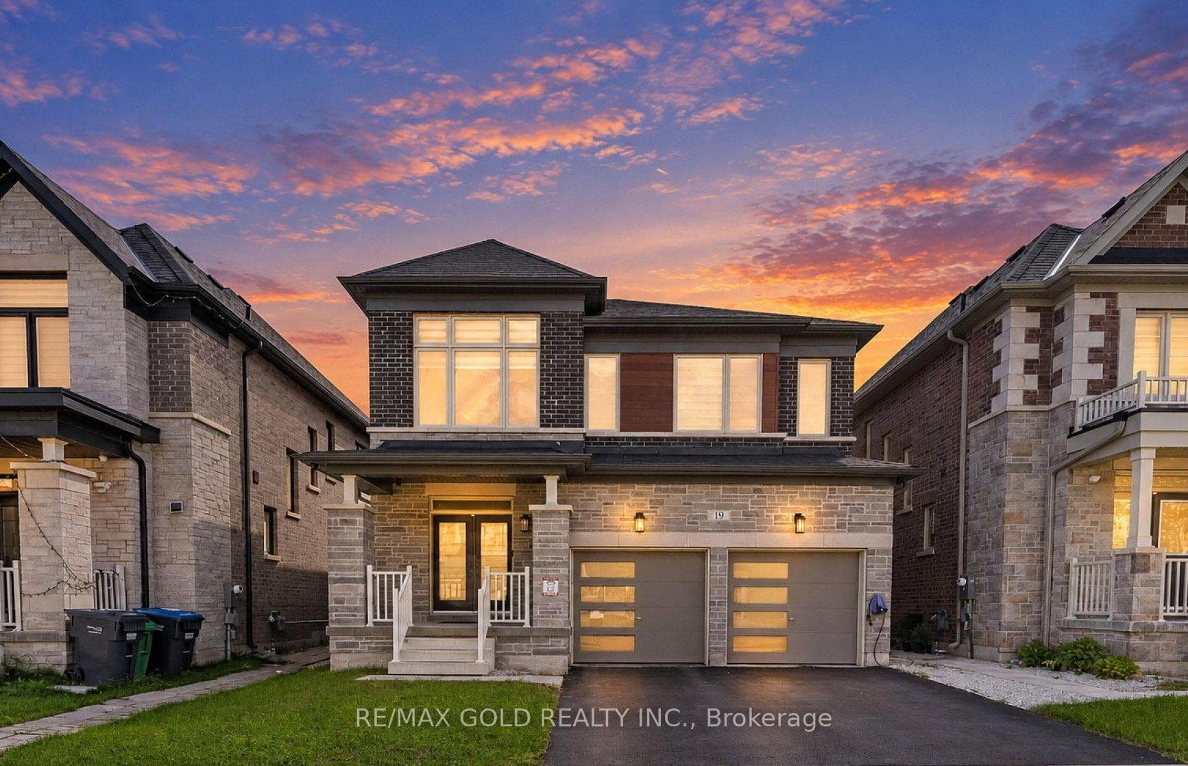 19 Trellanock Road, Brampton, ON L6Y 6K8