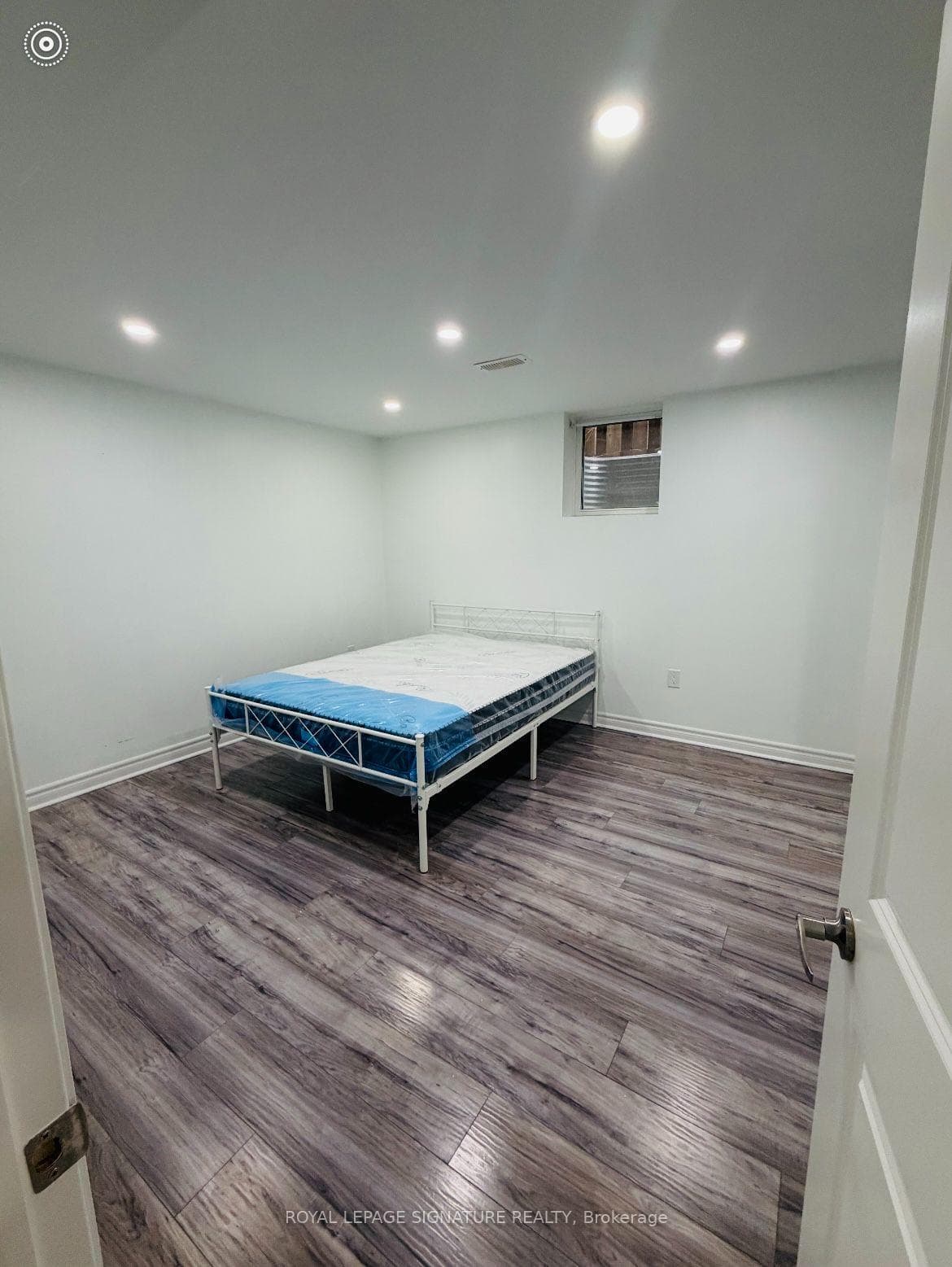 445 Malaga Road Room #2, Mississauga, ON L5E 3V8