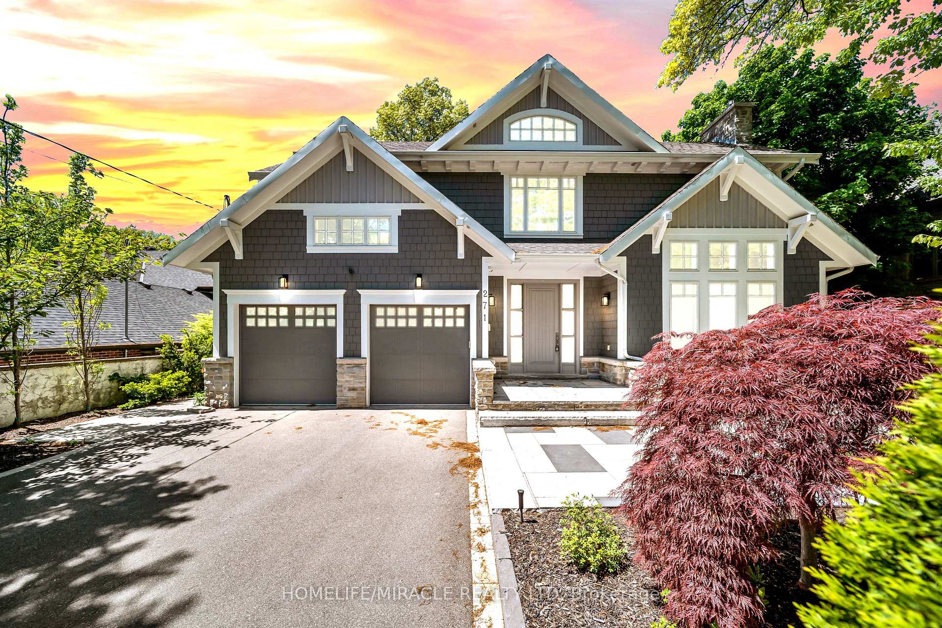 271 Oakhill Road, Mississauga, ON L5G 2P8