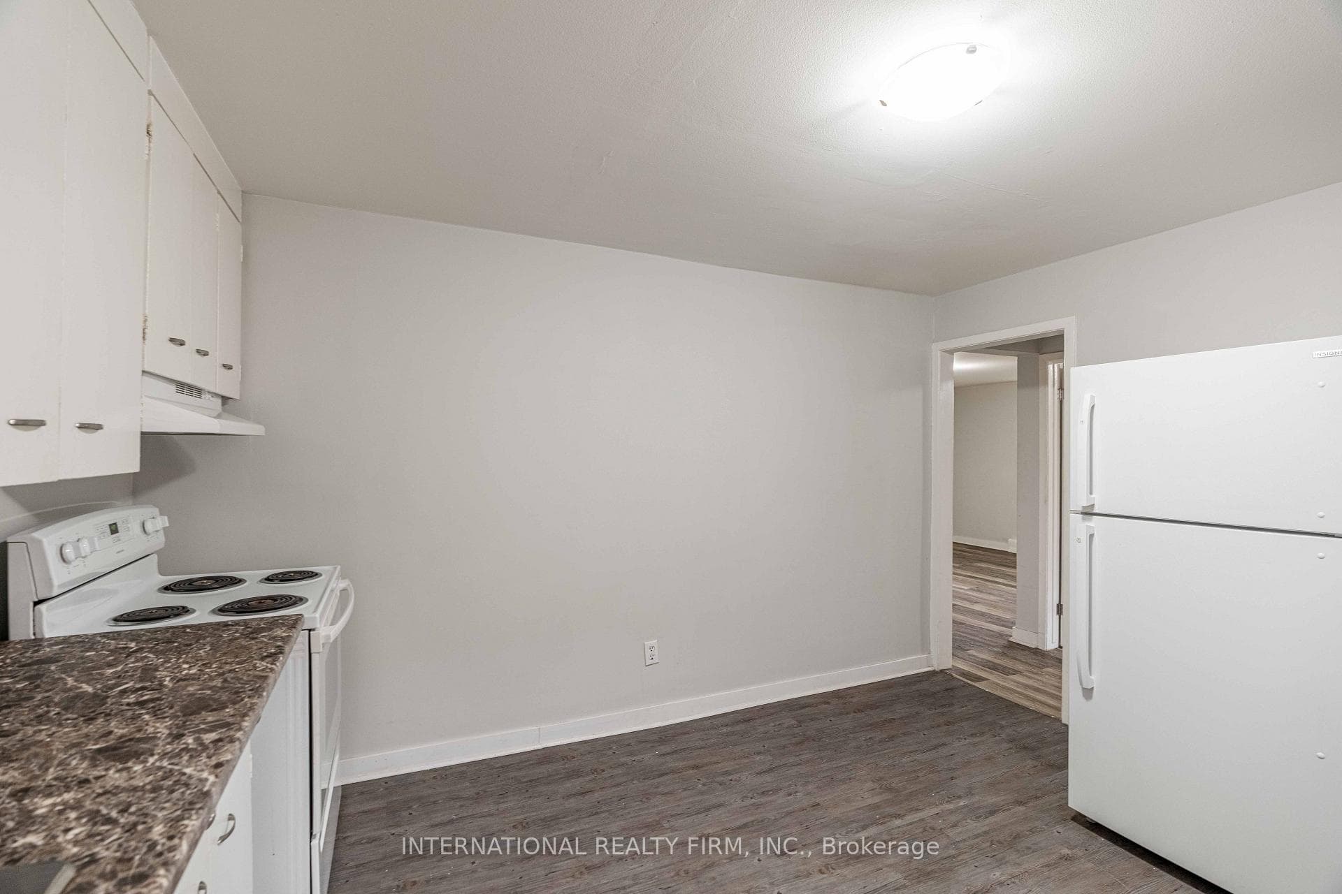 75 King Edward Avenue, London South, ON N5Z 3S7