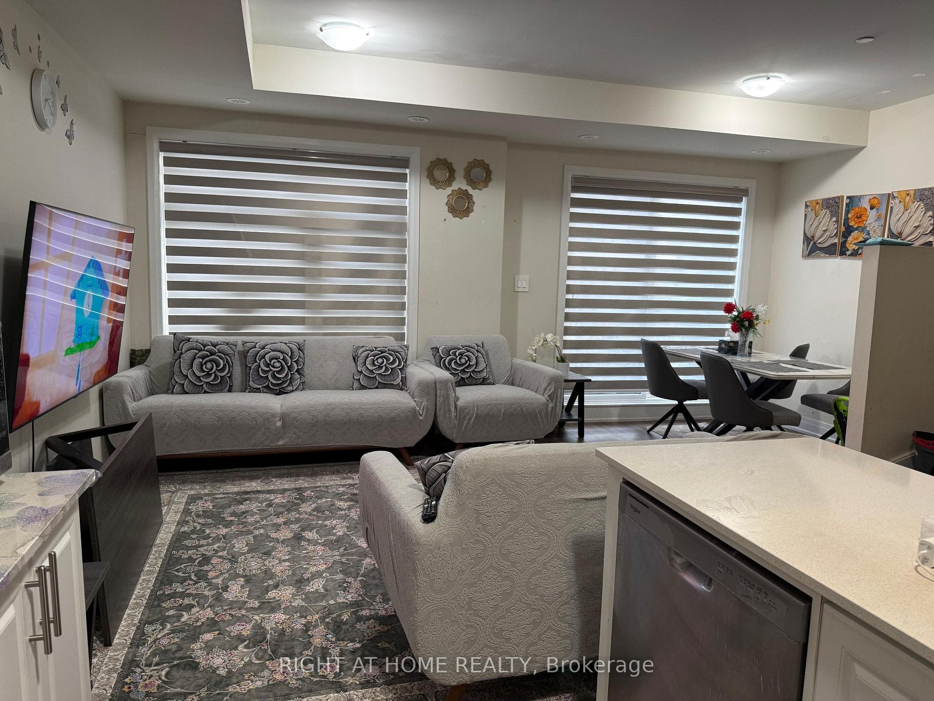 755 Omega Drive N 210, Pickering, ON L1V 1A8