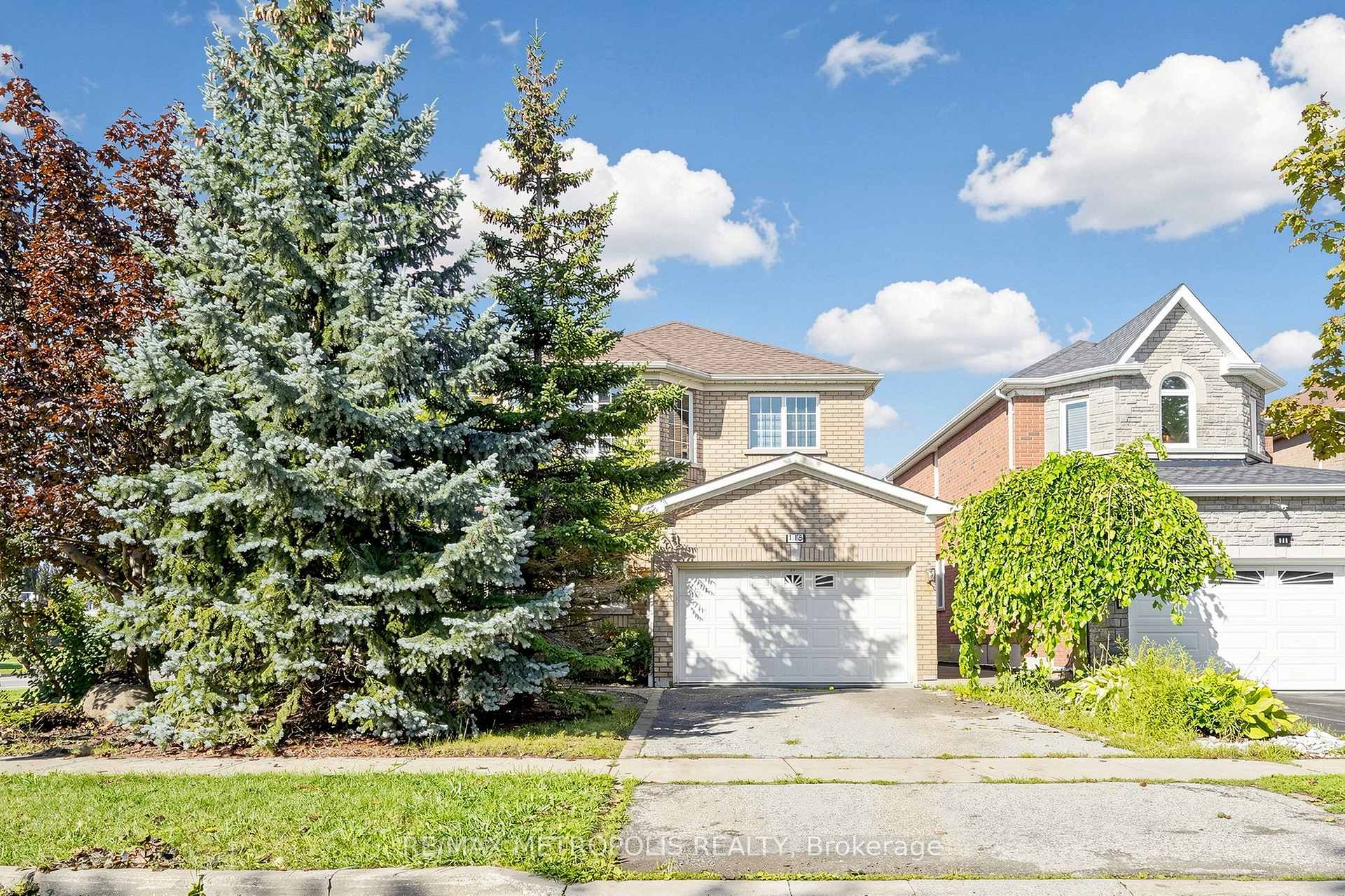 115 Sandway Crescent, Vaughan, ON L6A 2M3