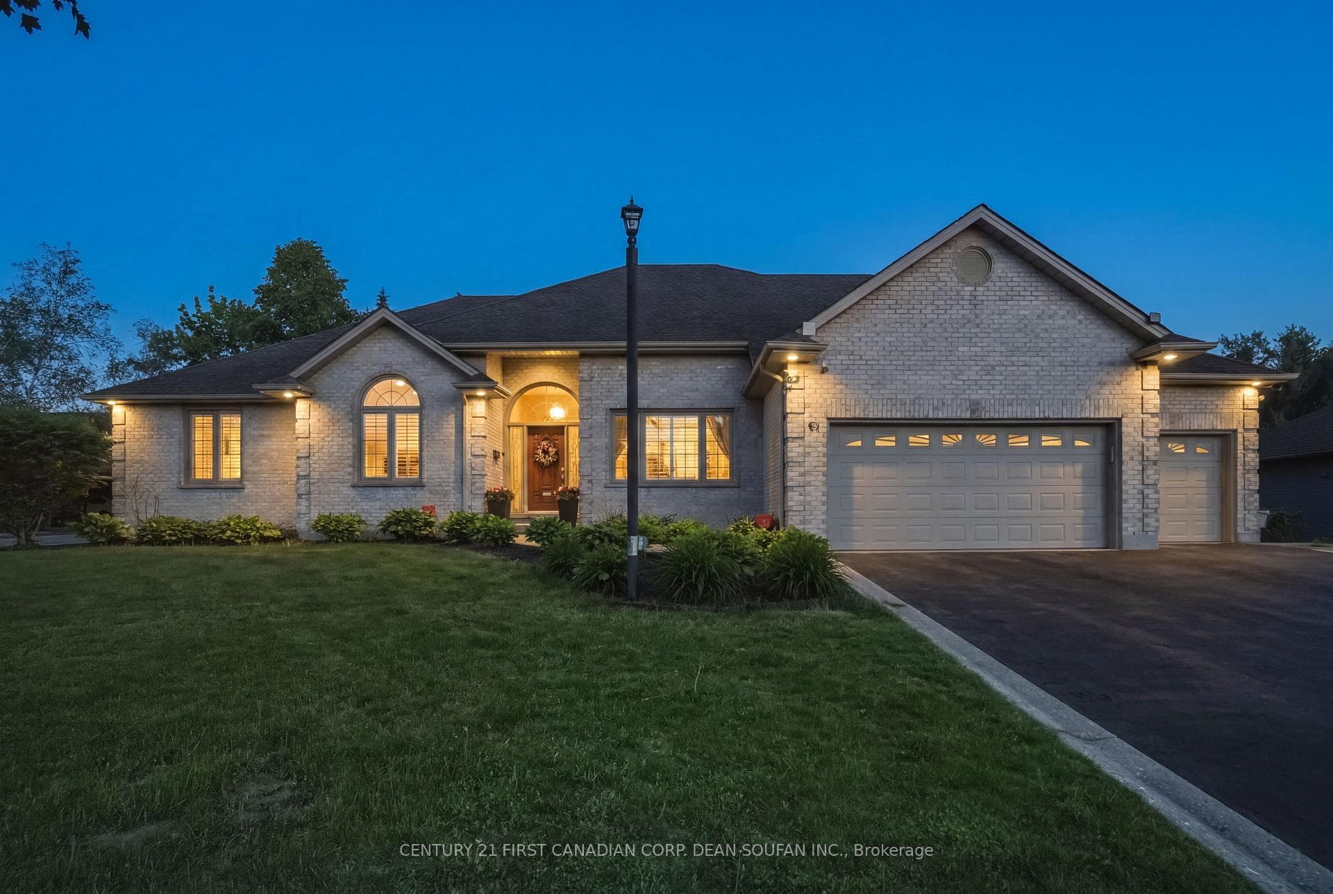 87 Sir James Court, Middlesex Centre, ON N0M 1C0