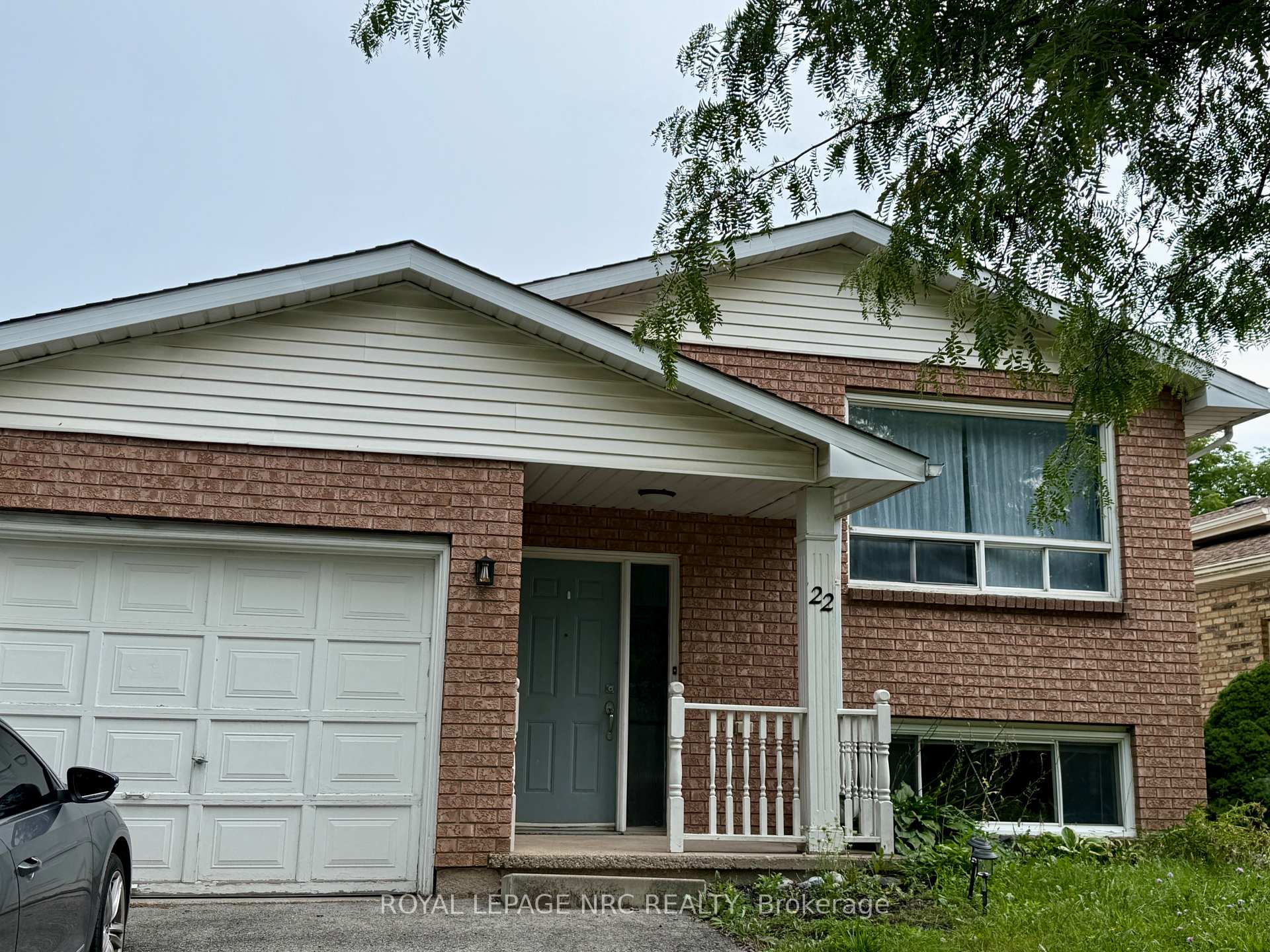 22 Ravine Road, St. Catharines, ON L2P 3A7