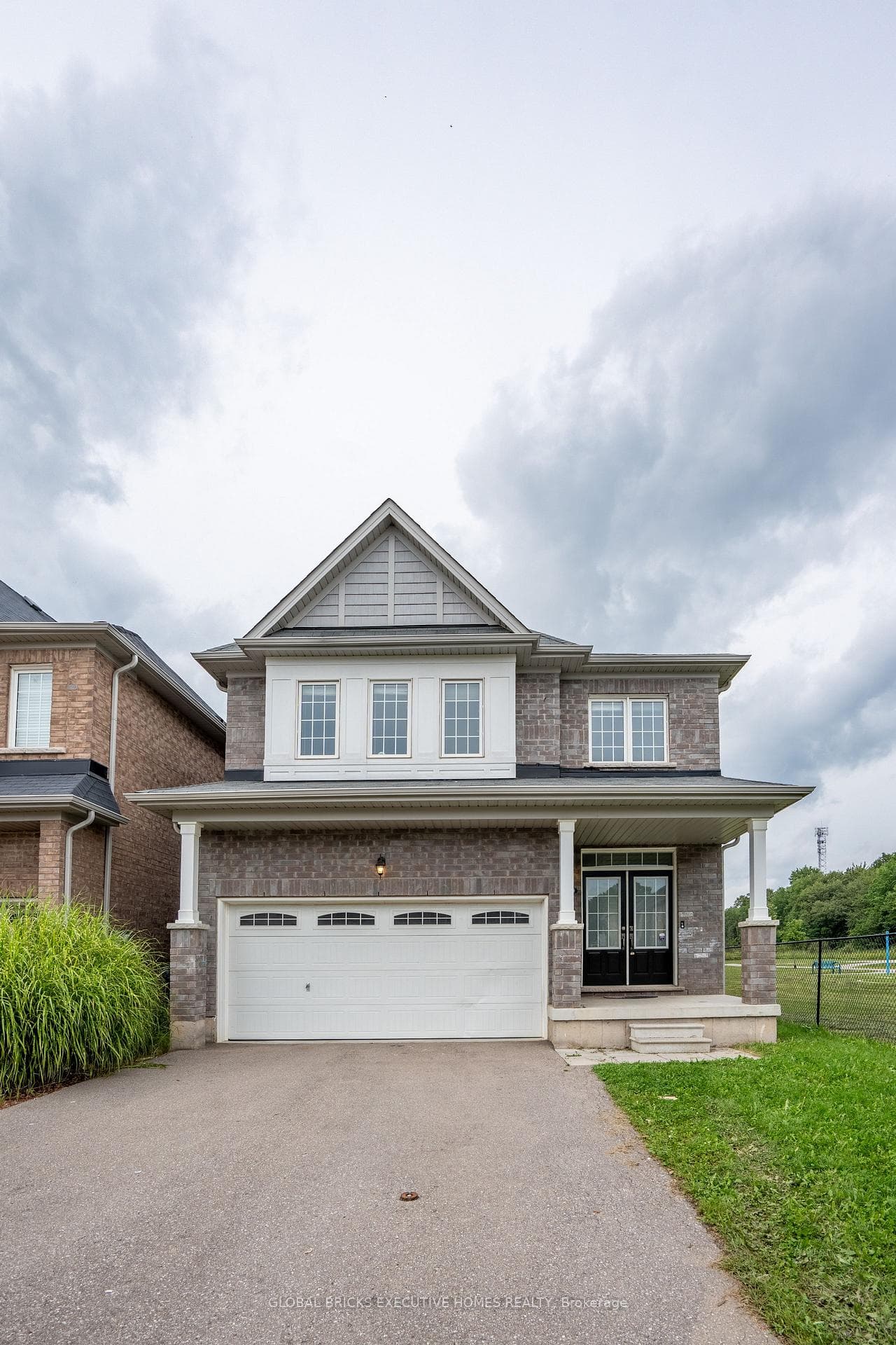 7873 Hackberry Trail, Niagara Falls, ON L2H 2Y6