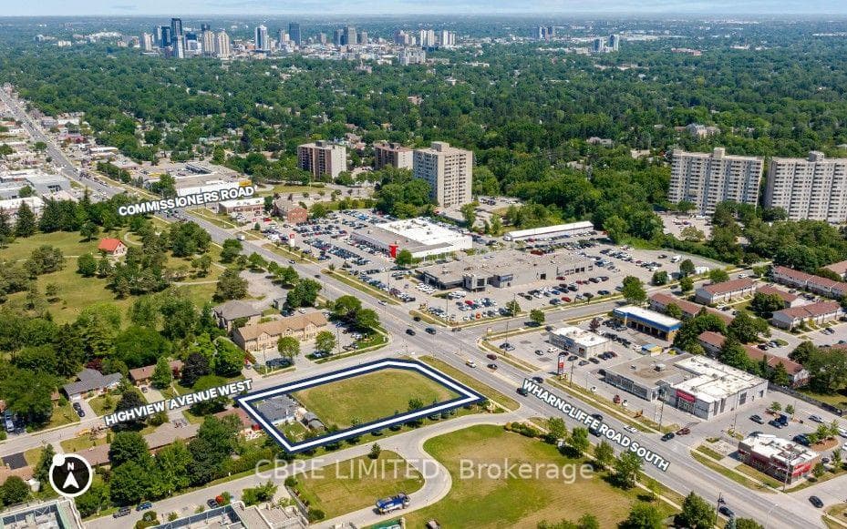 17-19 Highview Avenue W, London South, ON N6J 2A2