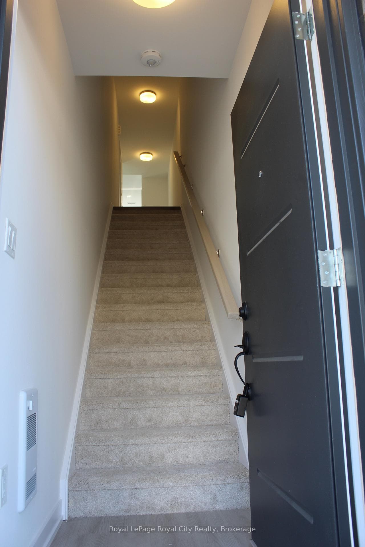 42 Lowes Road W 70, Guelph, ON N1G 0H6