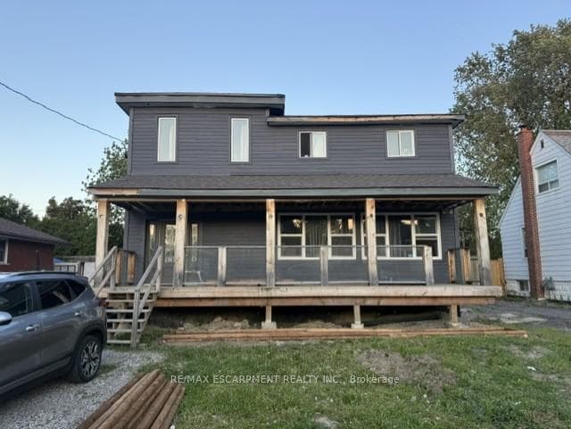 93 HOWARD Avenue, Hamilton, ON L9A 2W4