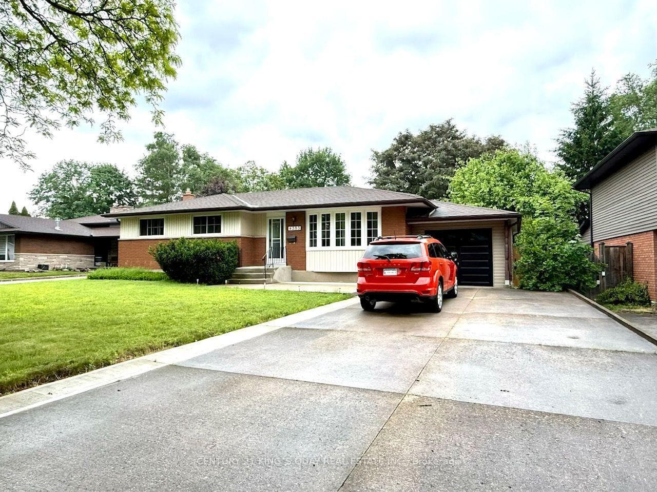 4383 Petrie Court, Niagara Falls, ON L2E 6L8