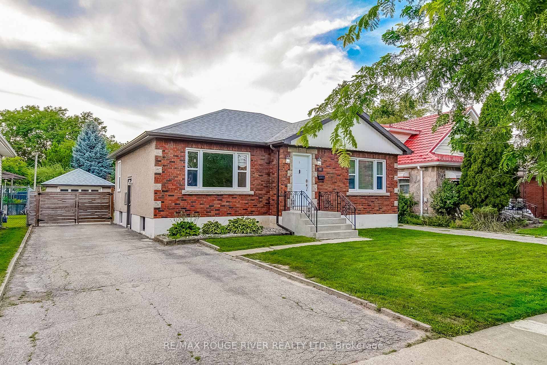 141 Haig Street, St. Catharines, ON L2R 7G8