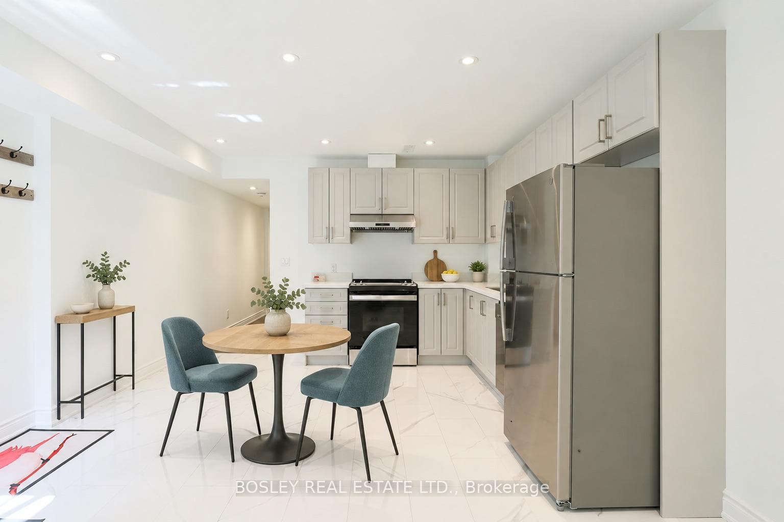 9 Queen Victoria Street Lower, Toronto, ON M4J 1E8