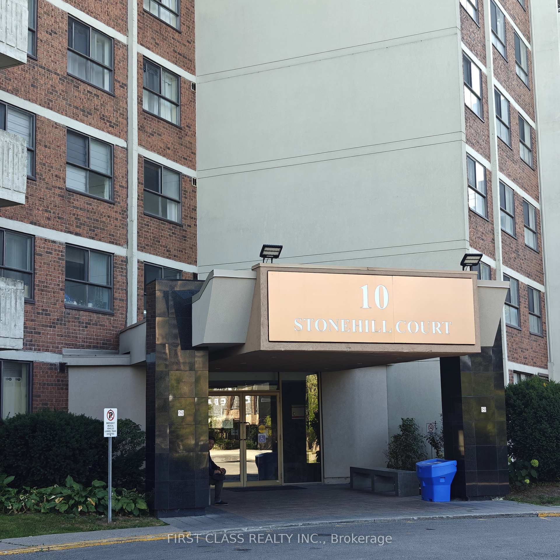 10 Stonehill Court 1412, Toronto, ON M1W 2X8