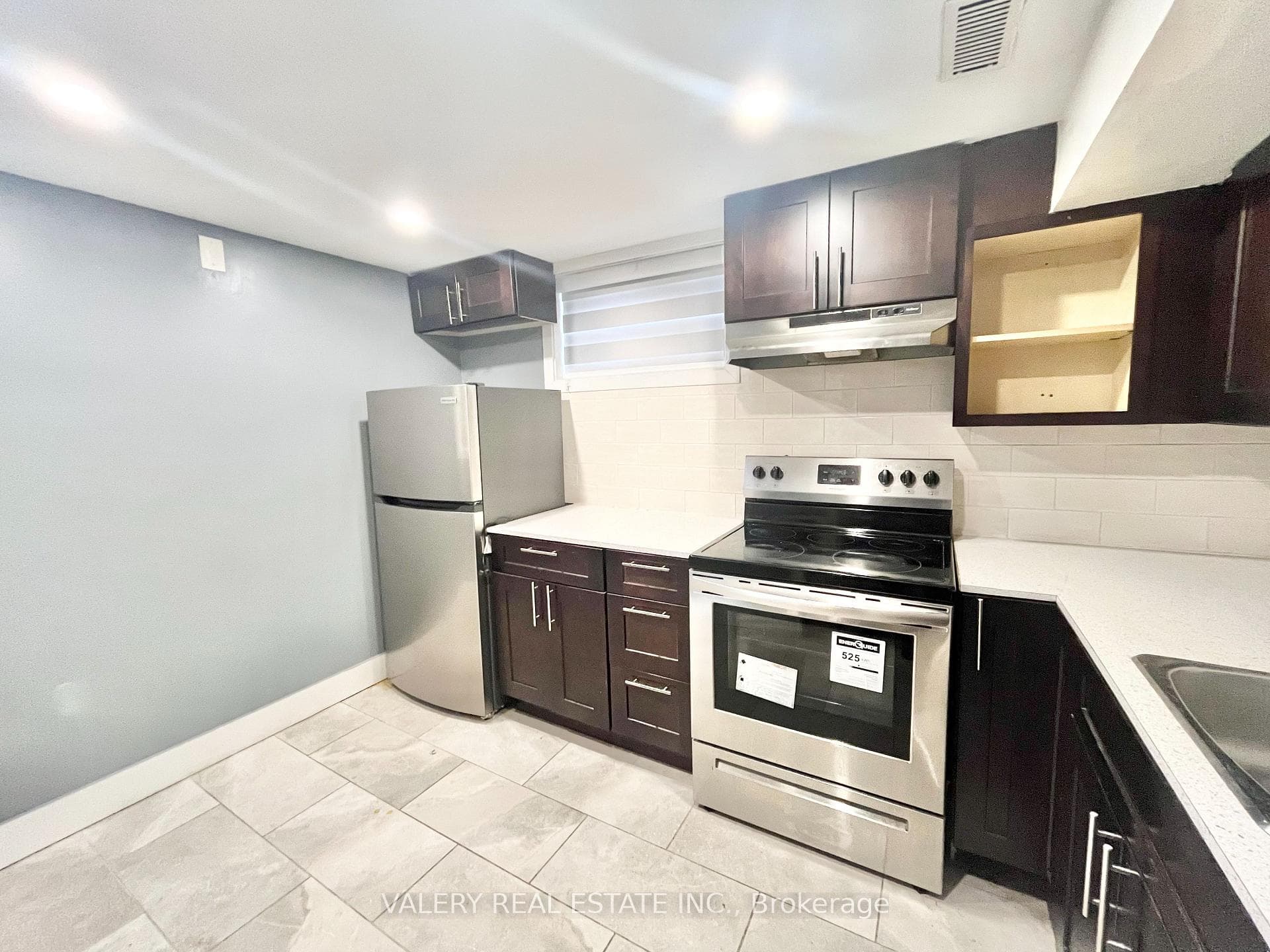 207 Mount Albion Road Lower, Hamilton, ON L8K 6K1