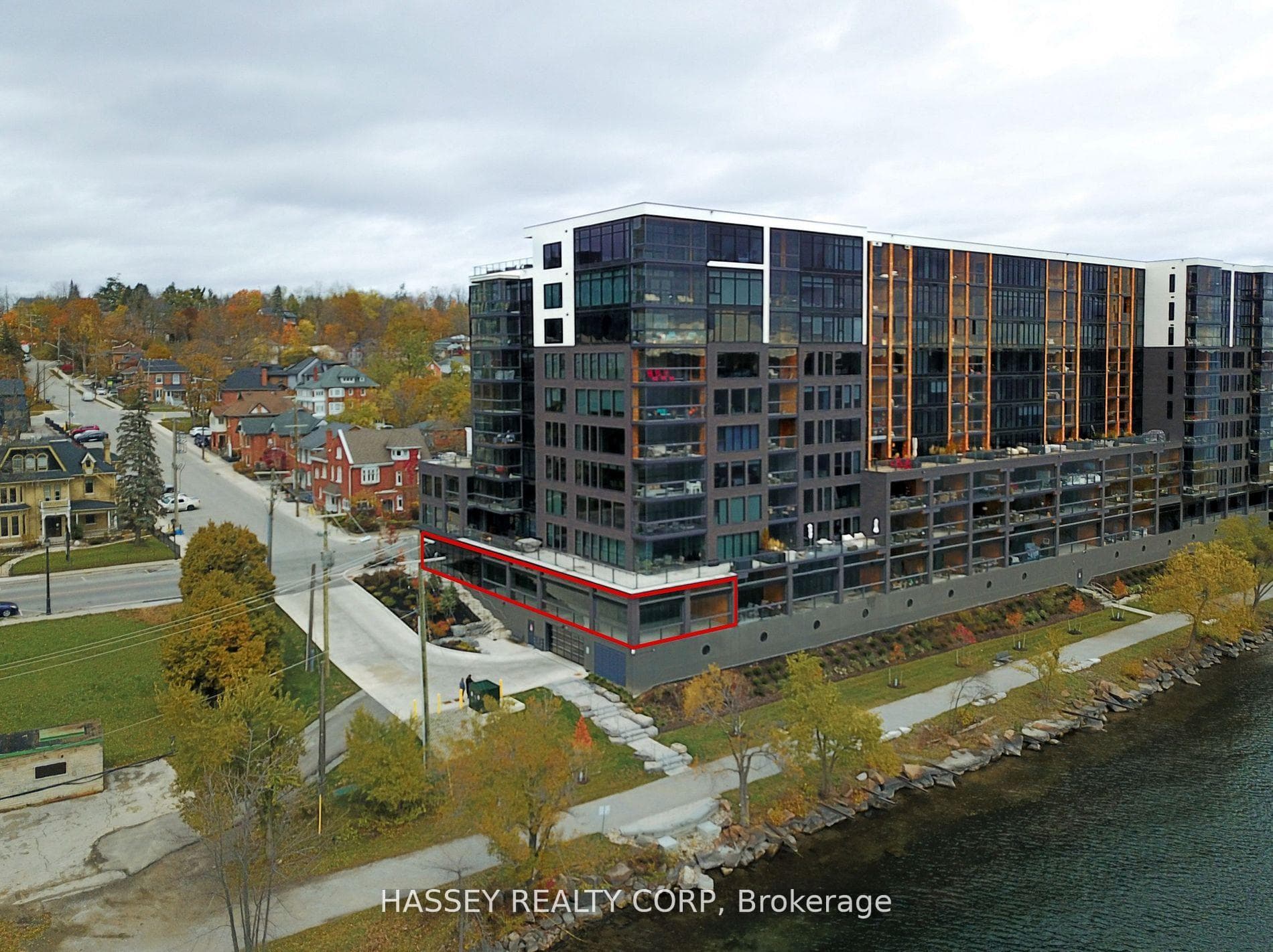 185 Dunlop Street E C1A, Barrie, ON L4M 0L7