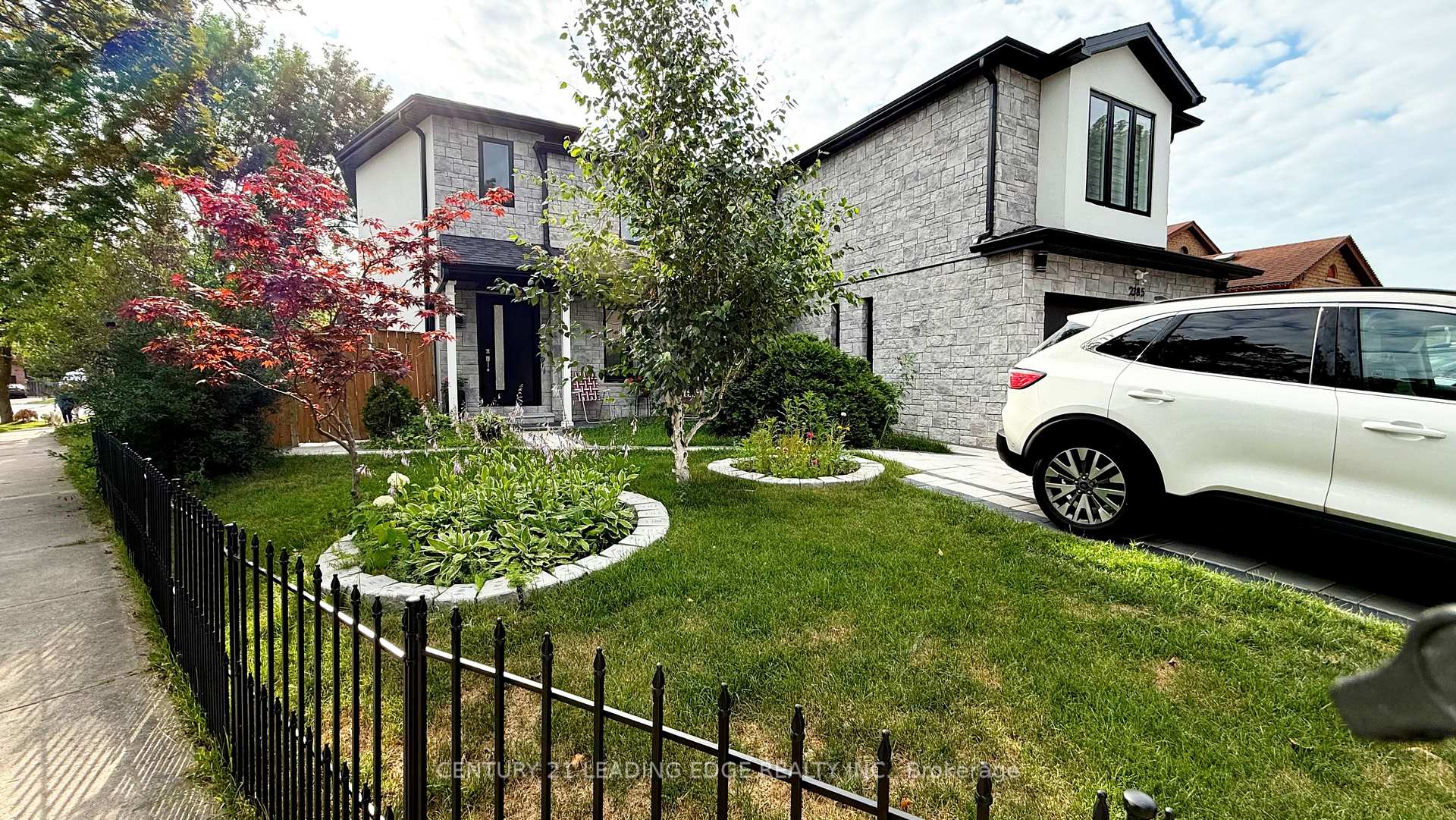 2385 Strathmore Crescent Bsmt, Pickering, ON L1X 2H8