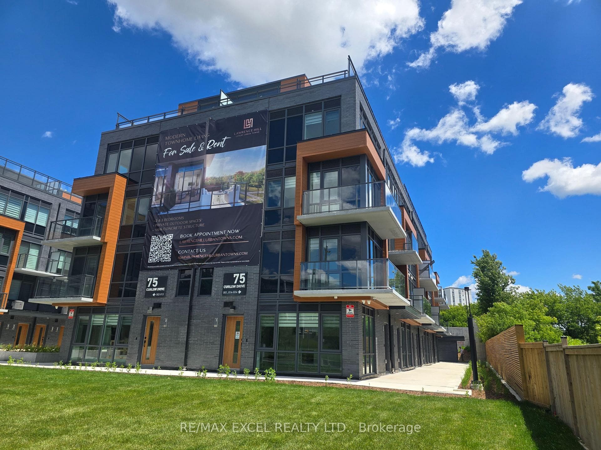 75 Curlew Drive 15, Toronto, ON M3A 0A9