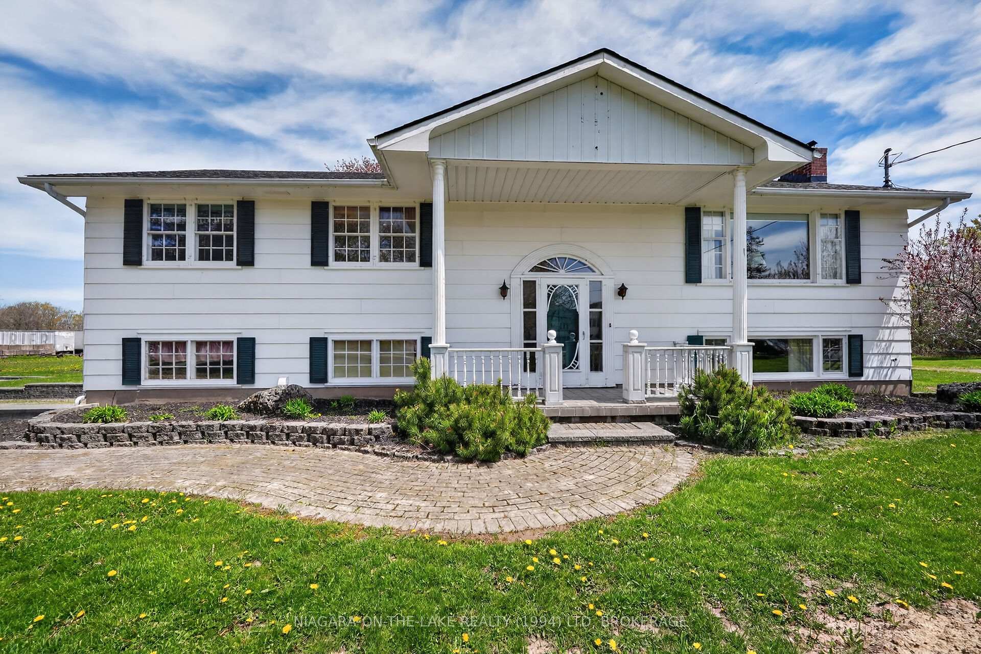 541 Empire Road, Port Colborne, ON L0S 1R0