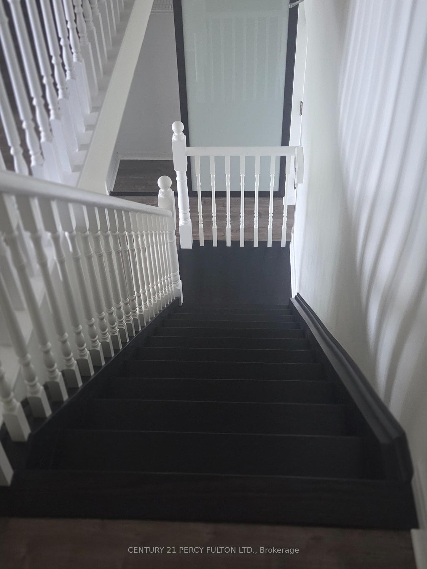 25 Cumberland Lane 304, Ajax, ON L1S 7K1