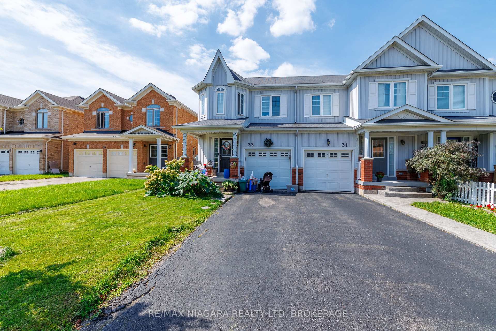 33 COLONEL LYALL Street, St. Catharines, ON L2P 0B3