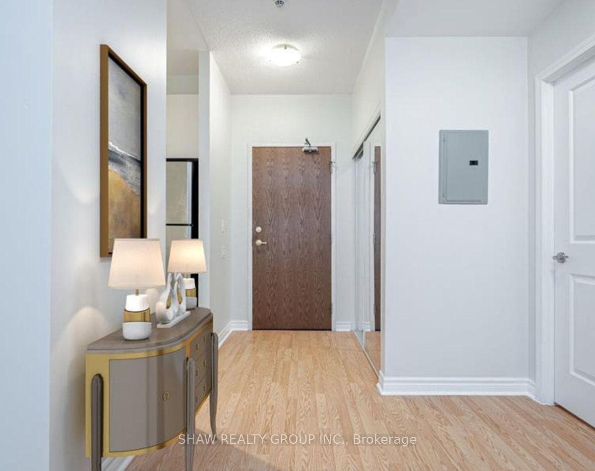 4196 Dundas Street 309, Toronto, ON M8X 0A3