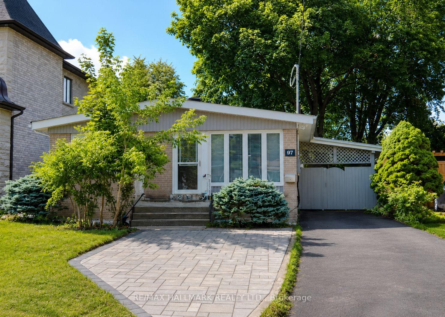 97 Cartier Crescent Main Fl, Richmond Hill, ON L4C 2N3