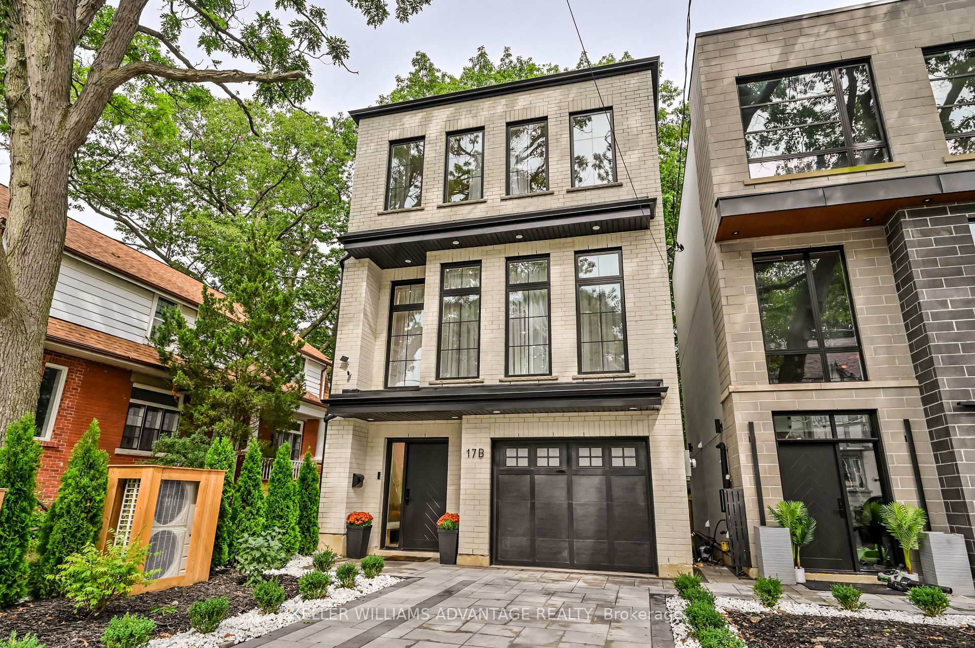 17 B Haig Avenue, Toronto, ON M1N 2W2
