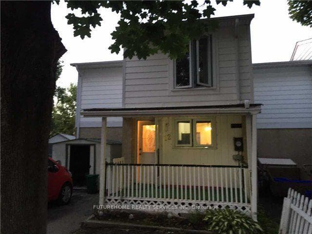 12 Josephine Court, Brampton, ON L6S 2L3
