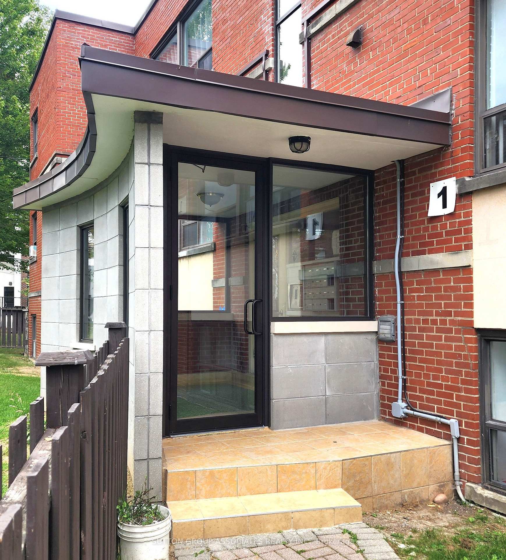 1 Greenbrook Drive 202, Toronto, ON M6M 2J8