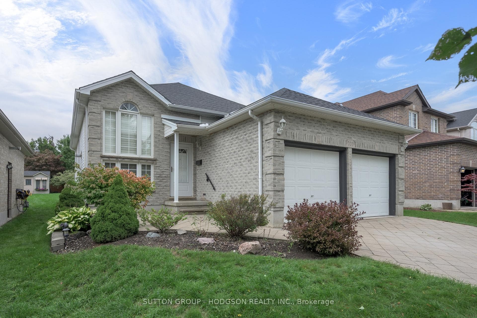 703 Bramblewood Place, London South, ON N6K 4Y3