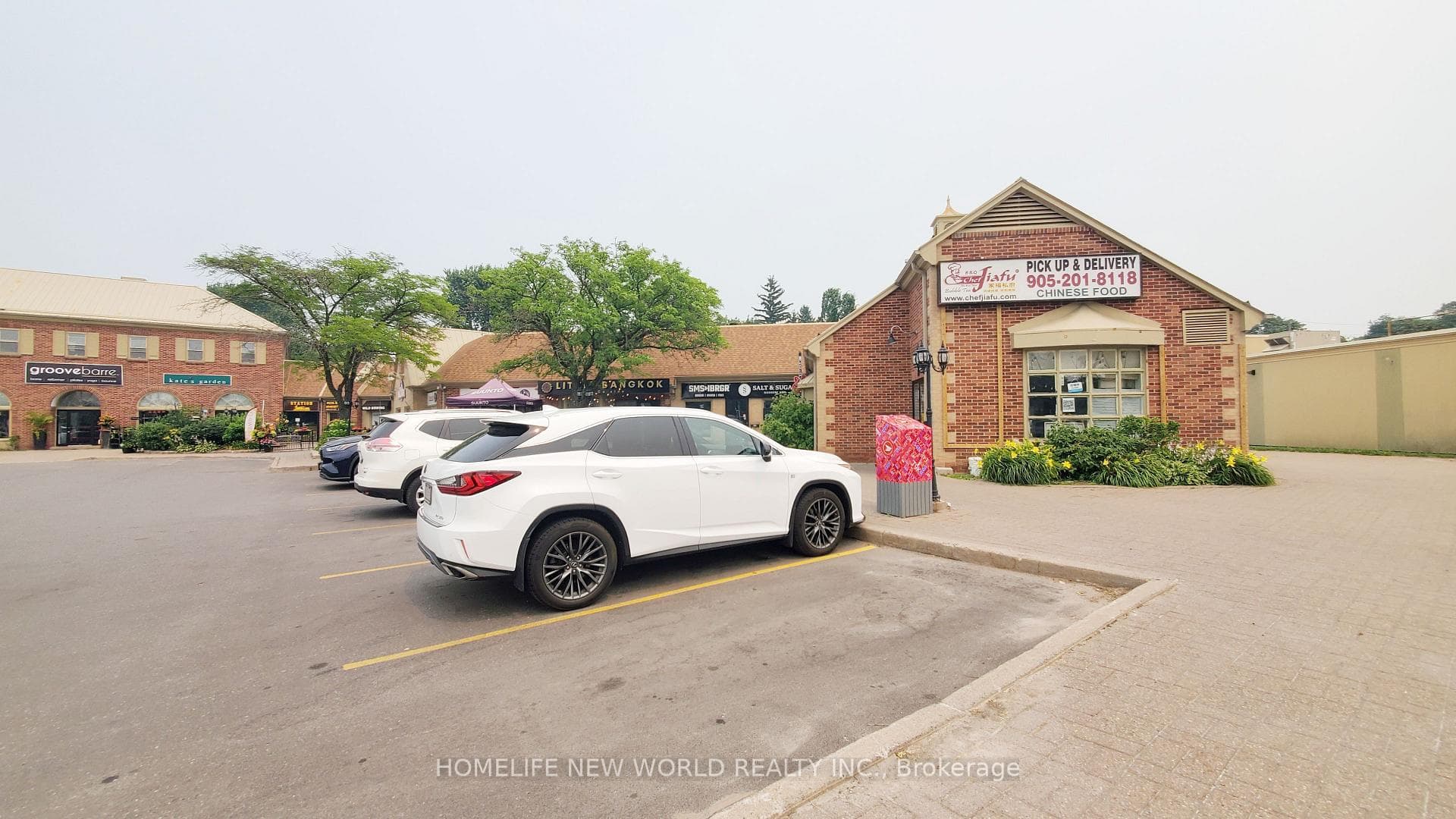 227 Main Street N 11, Markham, ON L3P 1Y6