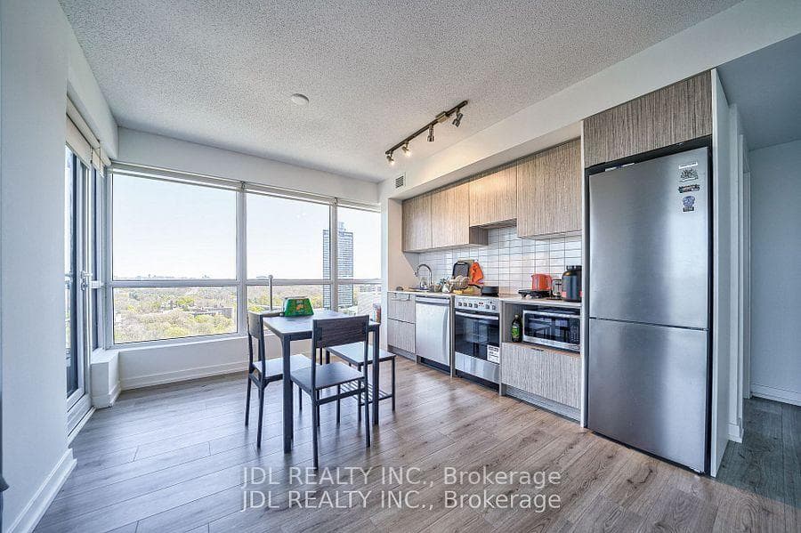 395 Bloor Street E 1608, Toronto, ON M4W 0B4