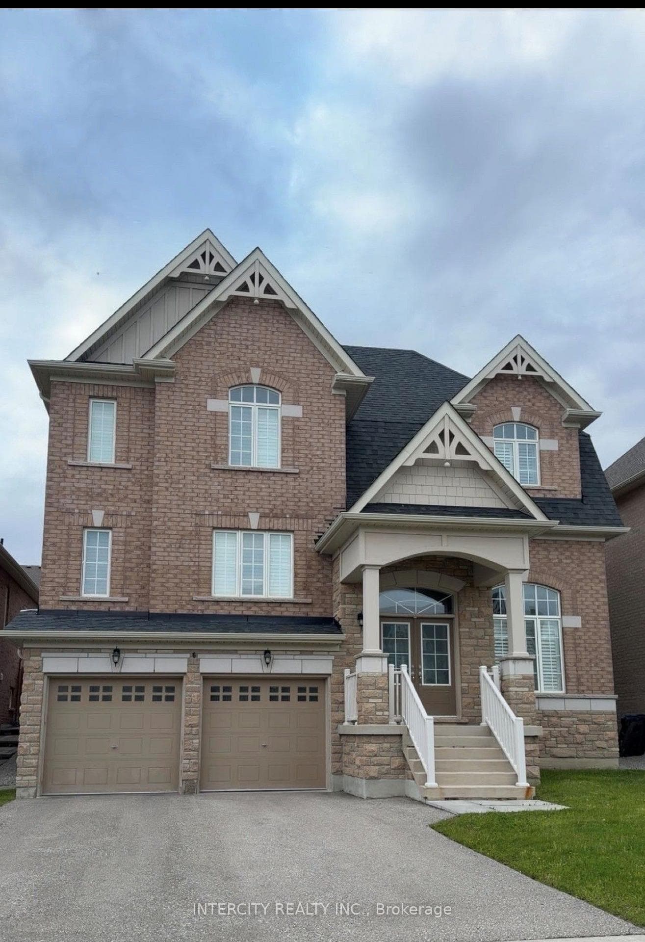 6 Flay Court, Innisfil, ON L0L 1L0