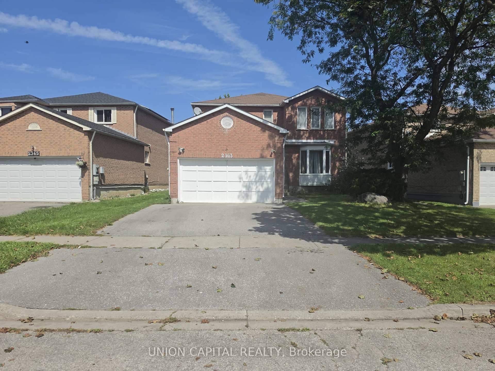 2363 Strathmore Crescent, Pickering, ON L1X 2H3