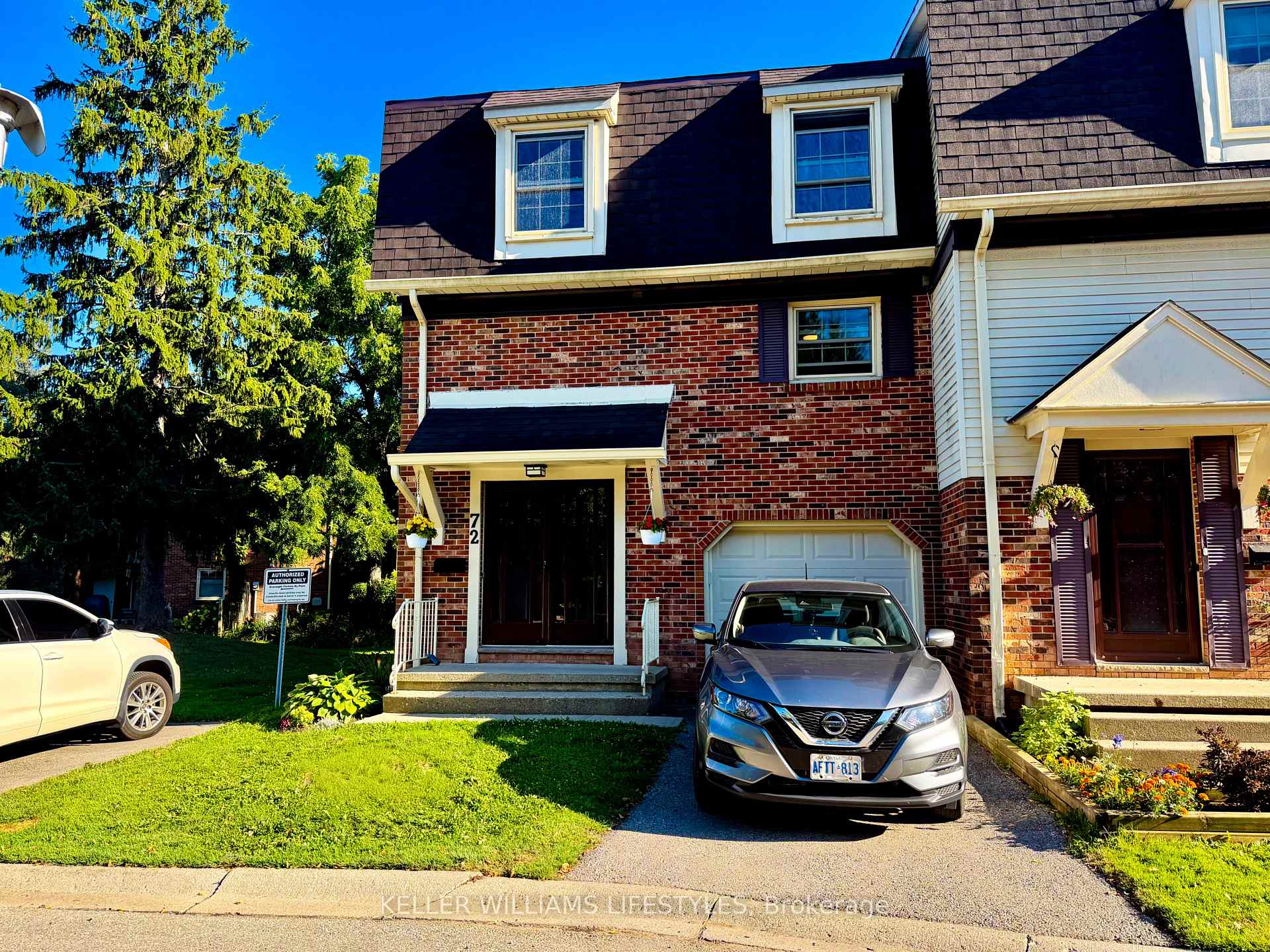 900 Pond View Road 72, London South, ON N5Z 4L7