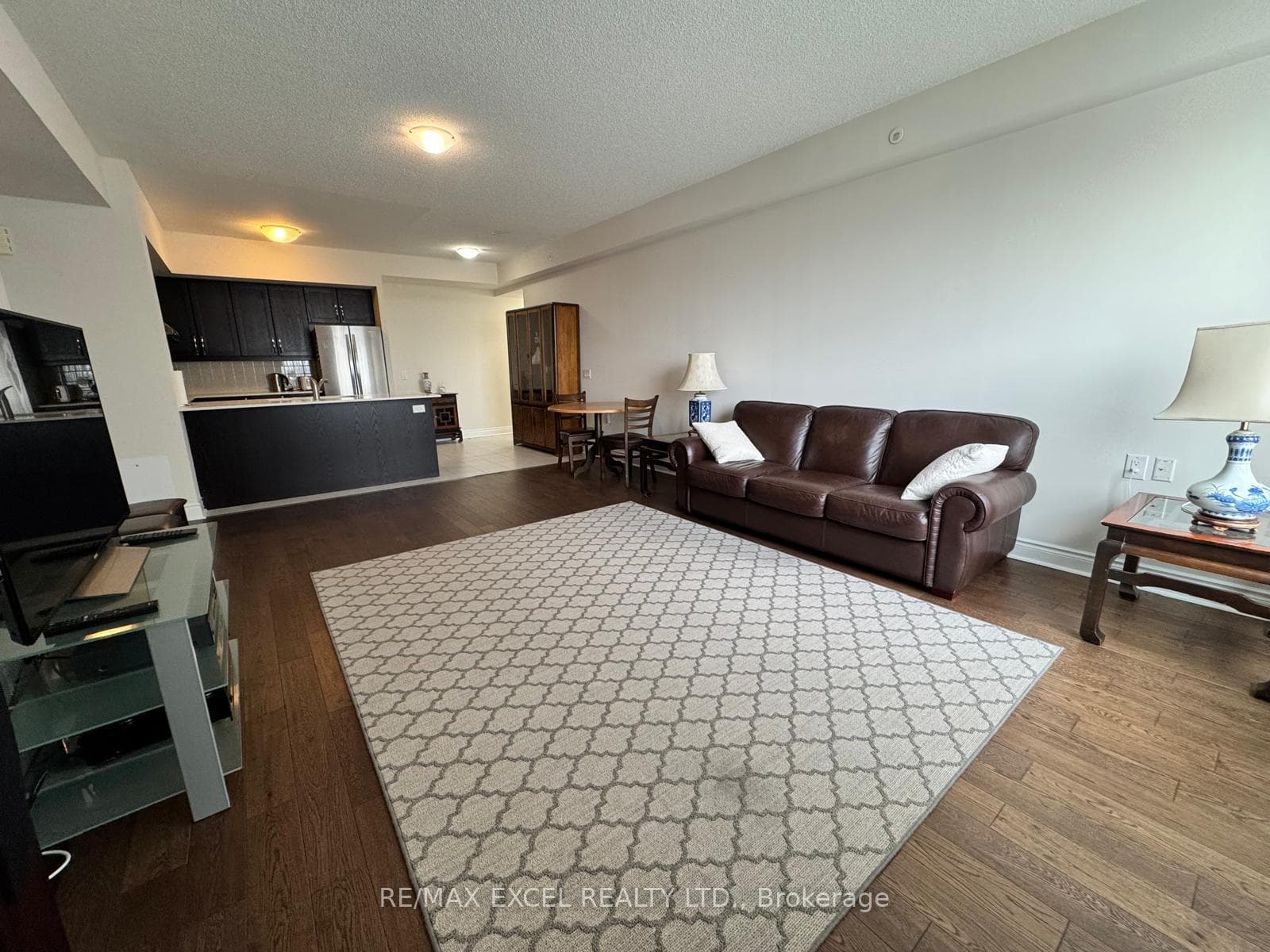 1 Sun Yat Sen Avenue 257, Markham, ON L3R 5K9