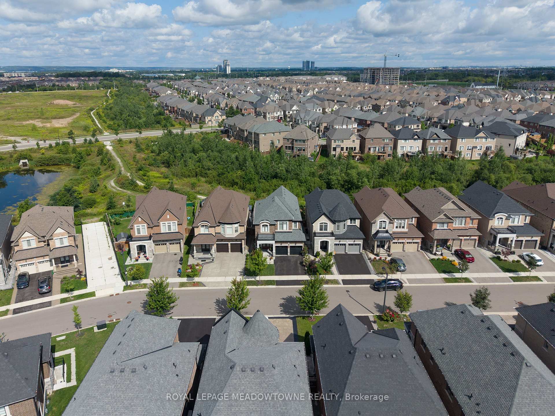 461 Parent Place, Milton, ON L9E 1L2