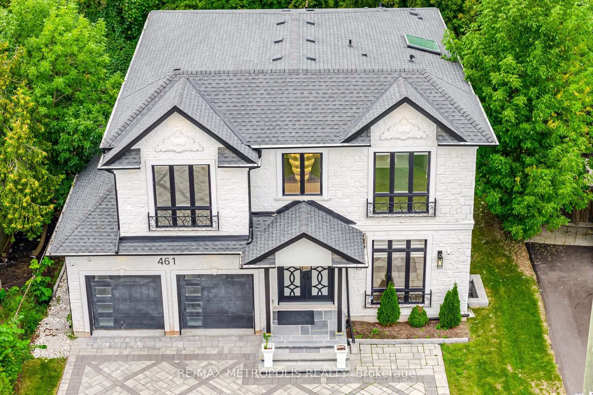 461 Sandlewood Road N, Oakville, ON L6L 3S3