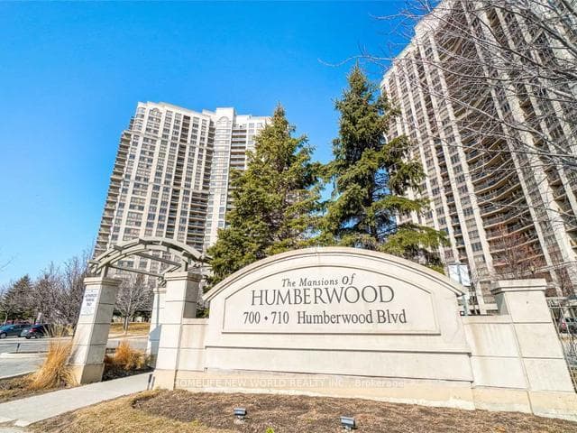700 Humberwood Boulevard 1026, Toronto, ON M9W 7J4