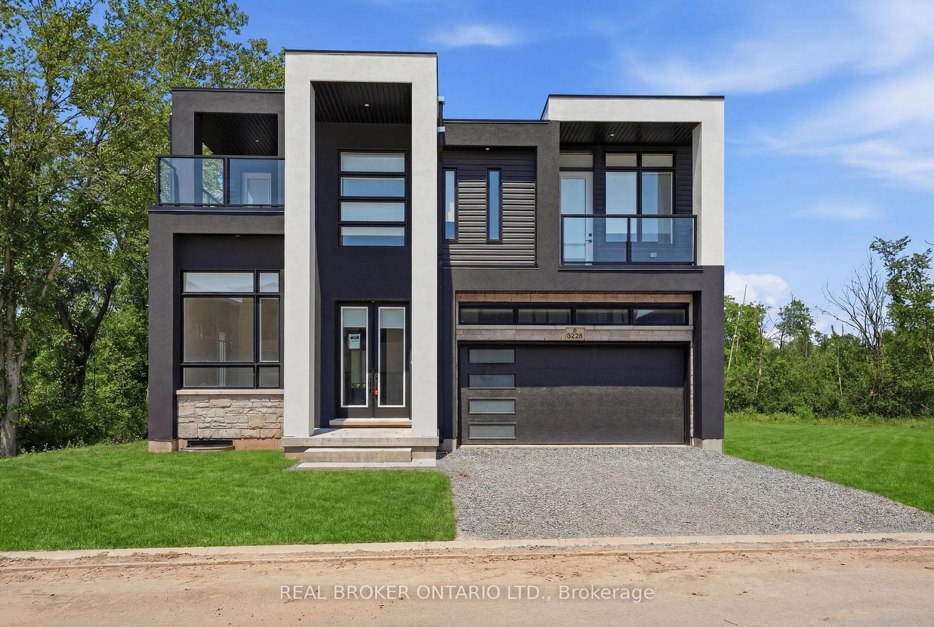 6325 Jewel Common, Niagara Falls, ON L2G 7L5