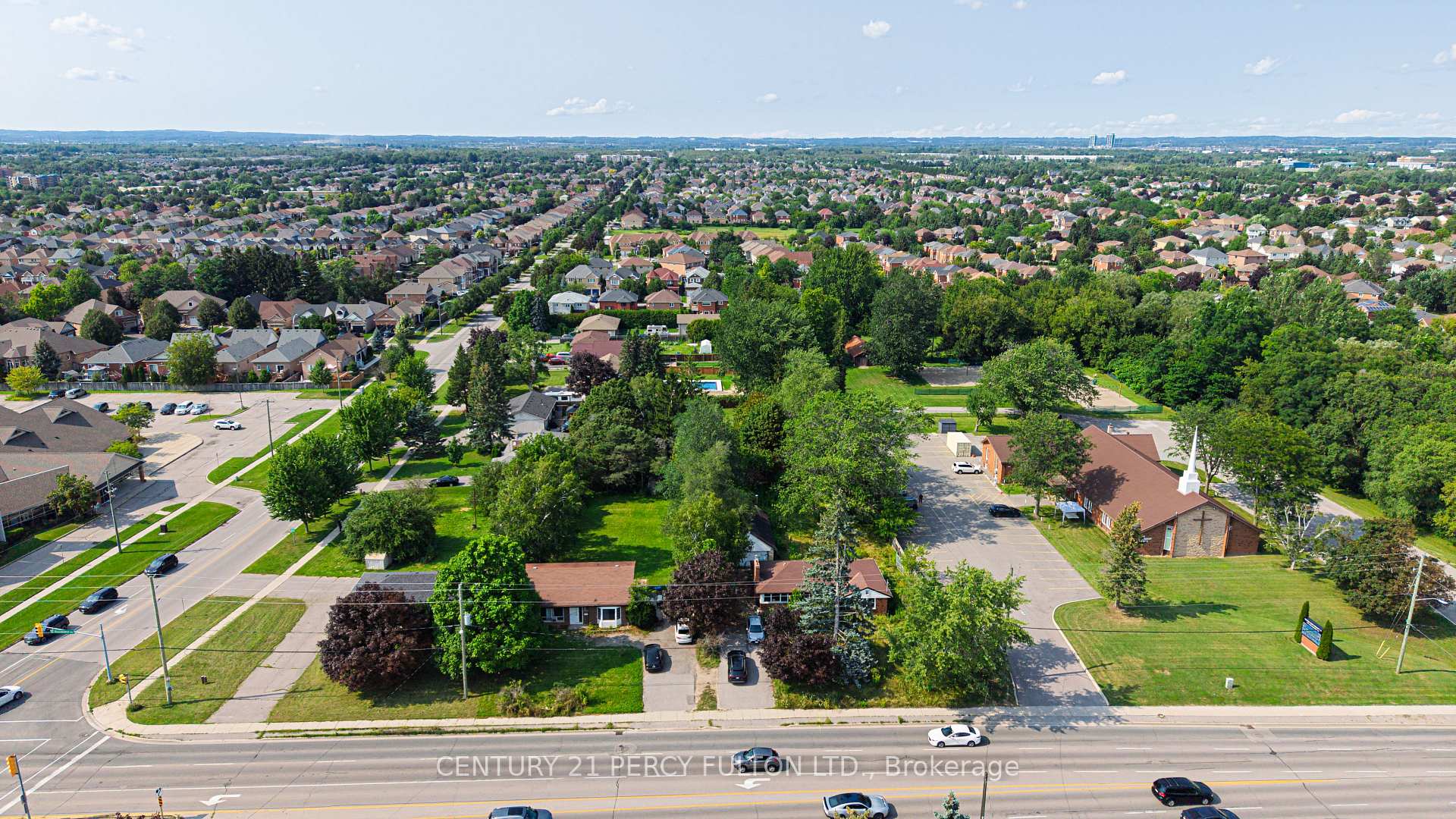 1910 Rossland Road E, Whitby, ON L1N 3P5