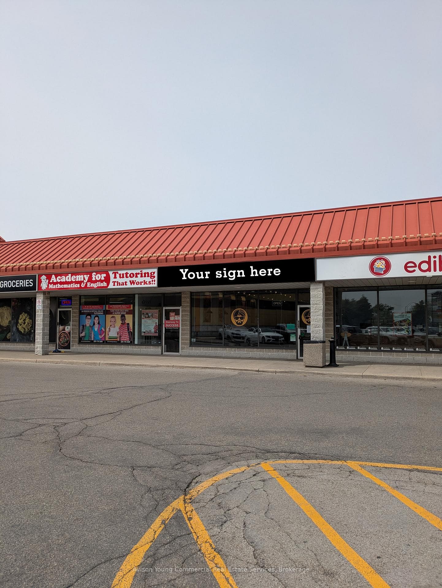 1400 Upper James Street 3, Hamilton, ON L9B 1K3
