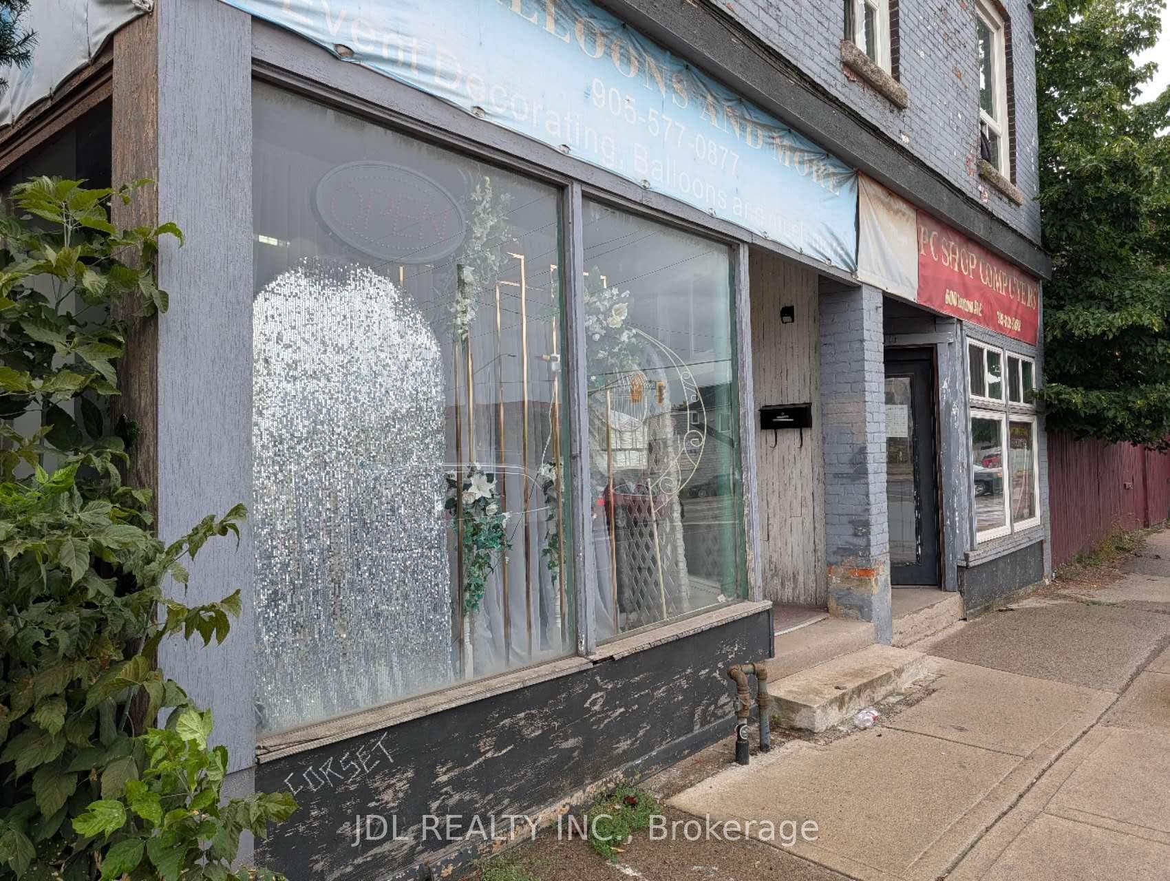 600-602 Barton Street E 602, Hamilton, ON L8L 2Z7