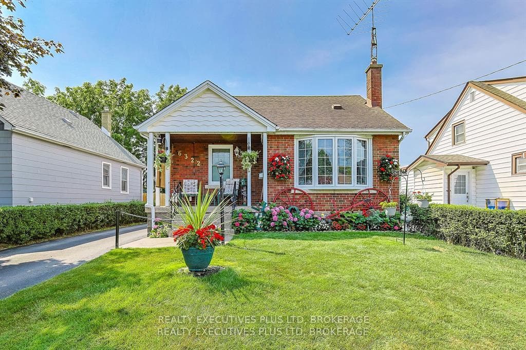 6322 Monroe Street, Niagara Falls, ON L2G 2G8