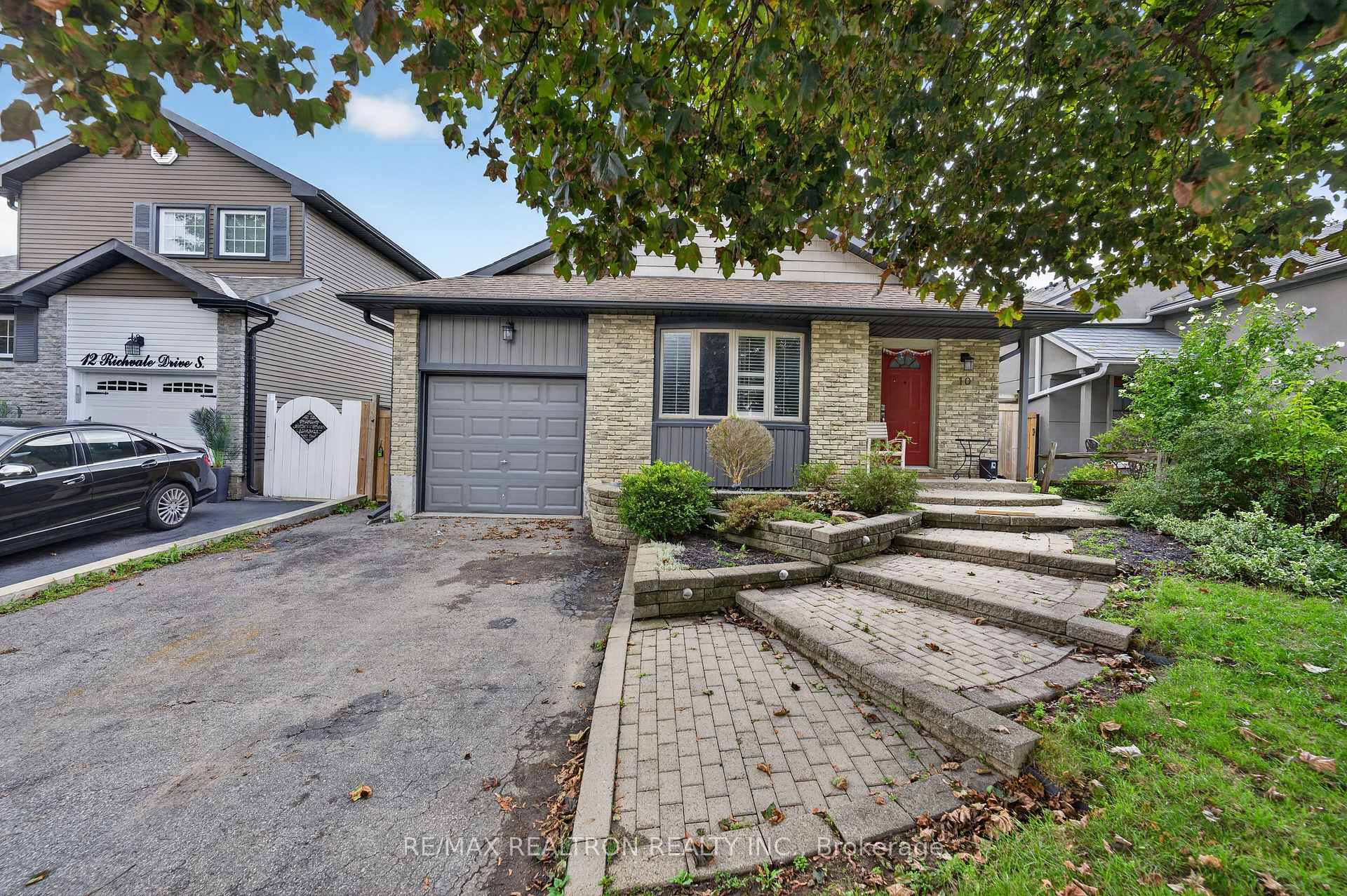 10 Richvale Drive S Lower, Brampton, ON L6Z 1M4