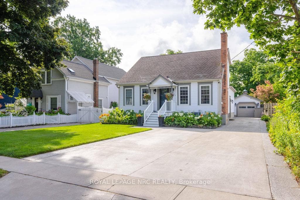 153 Main Street, St. Catharines, ON L2N 4V6