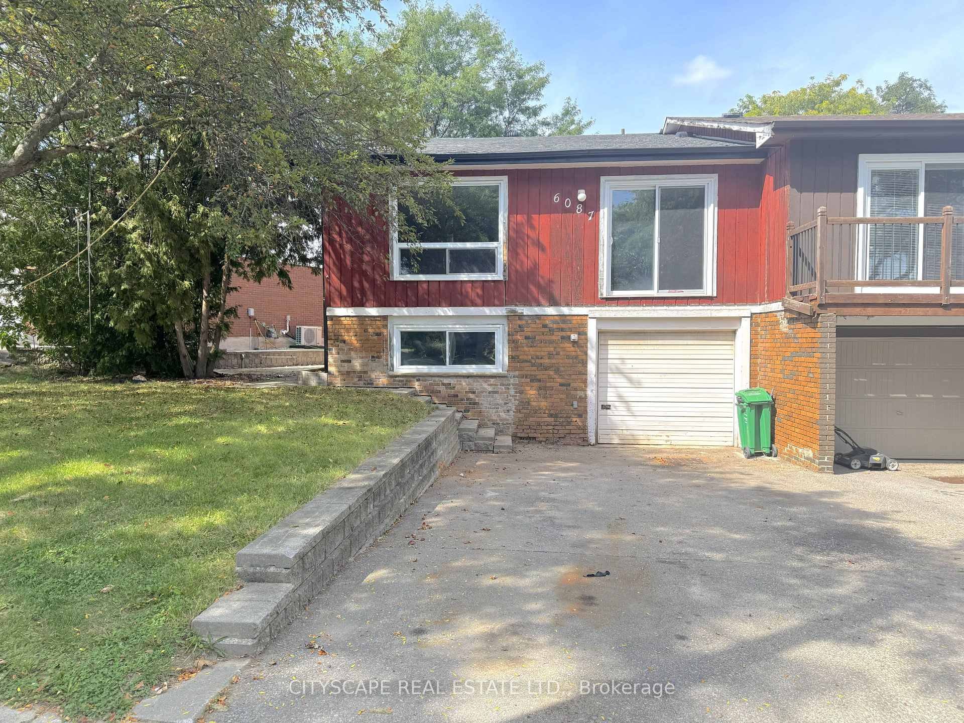 6087 Featherhead Crescent, Mississauga, ON L5N 2B5