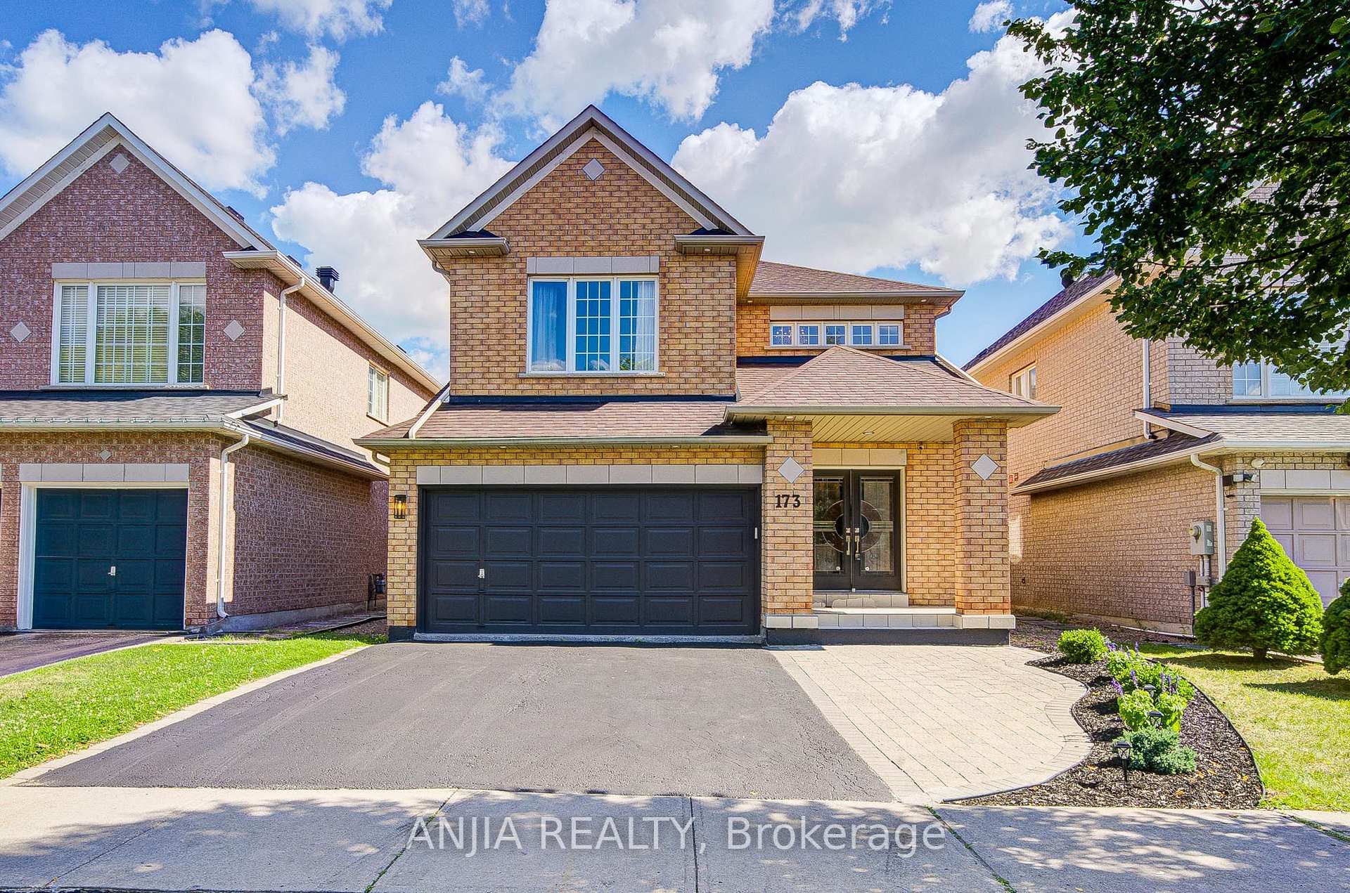 173 Russell Jarvis Drive, Markham, ON L3S 4L3