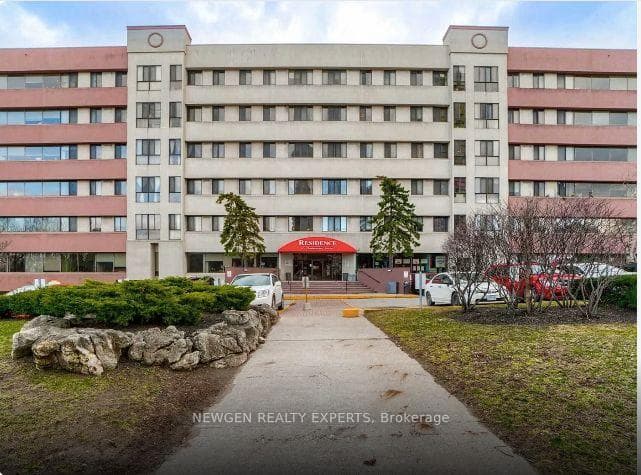 10 Gateway Boulevard, Toronto, ON M3C 3A1