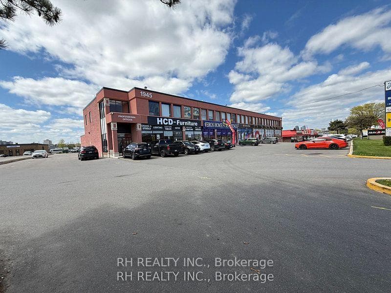 1945 Dundas Street E 221, Mississauga, ON L4X 2T8